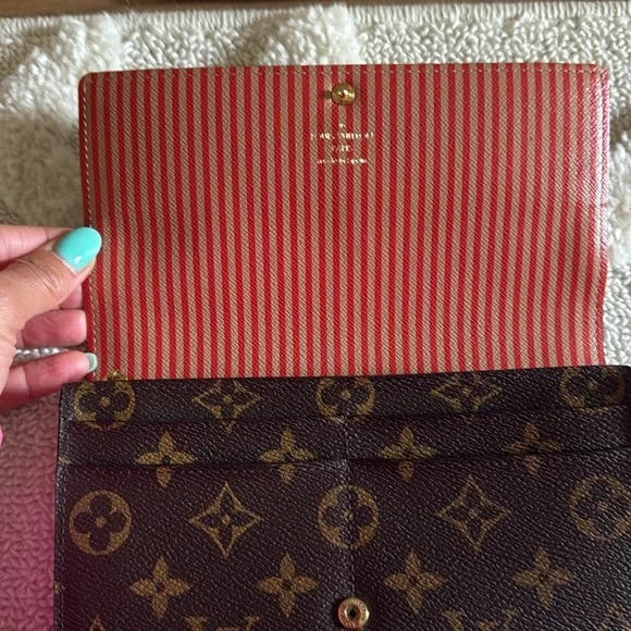 Louis Vuitton Monogram Canvas Inventeur Trunks & Lock Sarah Wallet - Picture 7 of 14